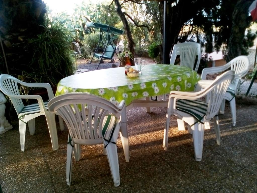B&B Il Vigneto Капотера Екстериор снимка